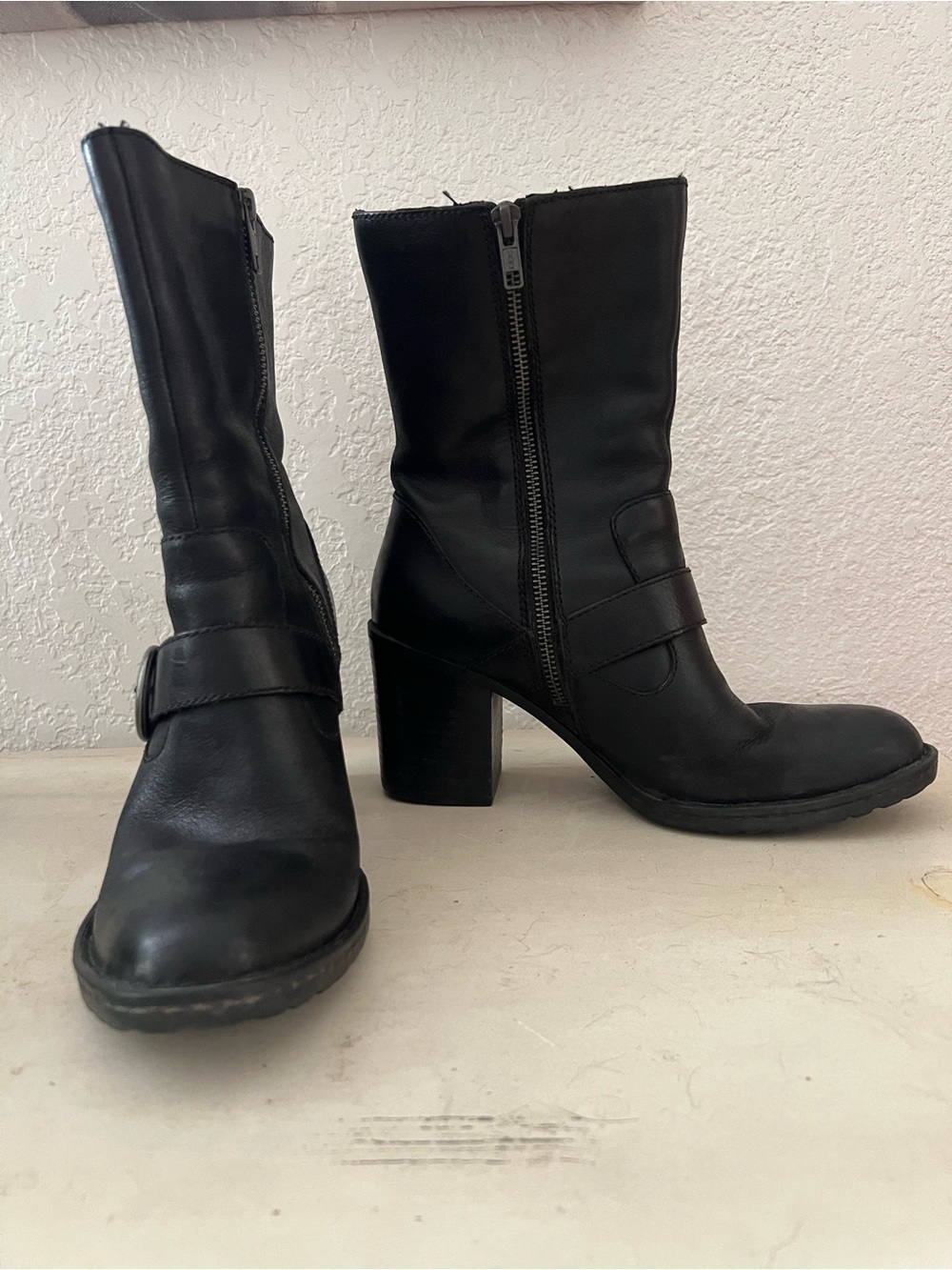 Born Black Leather Mid-Calf Zip Heeled Boots Size 8